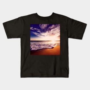 Blue Ocean Waves Kids T-Shirt